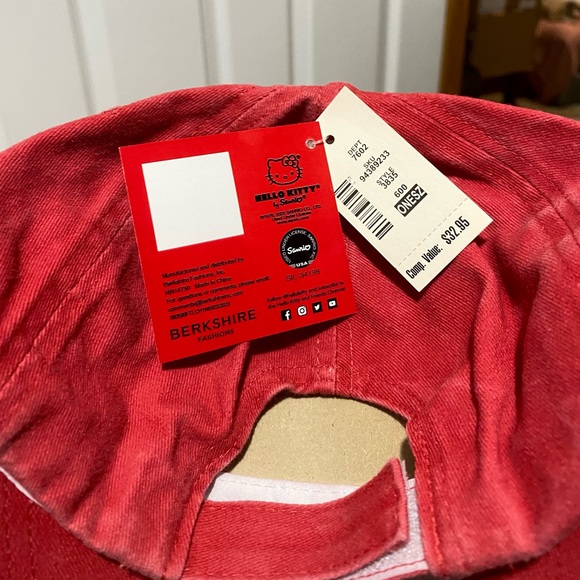 Hello Kitty Adjustable Hat - NWT - Picture 3 of 7
